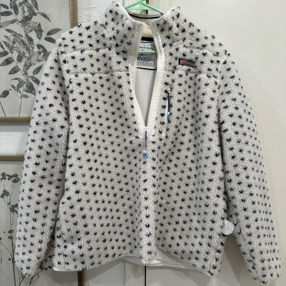 Vineyard Vines fleece pullover.